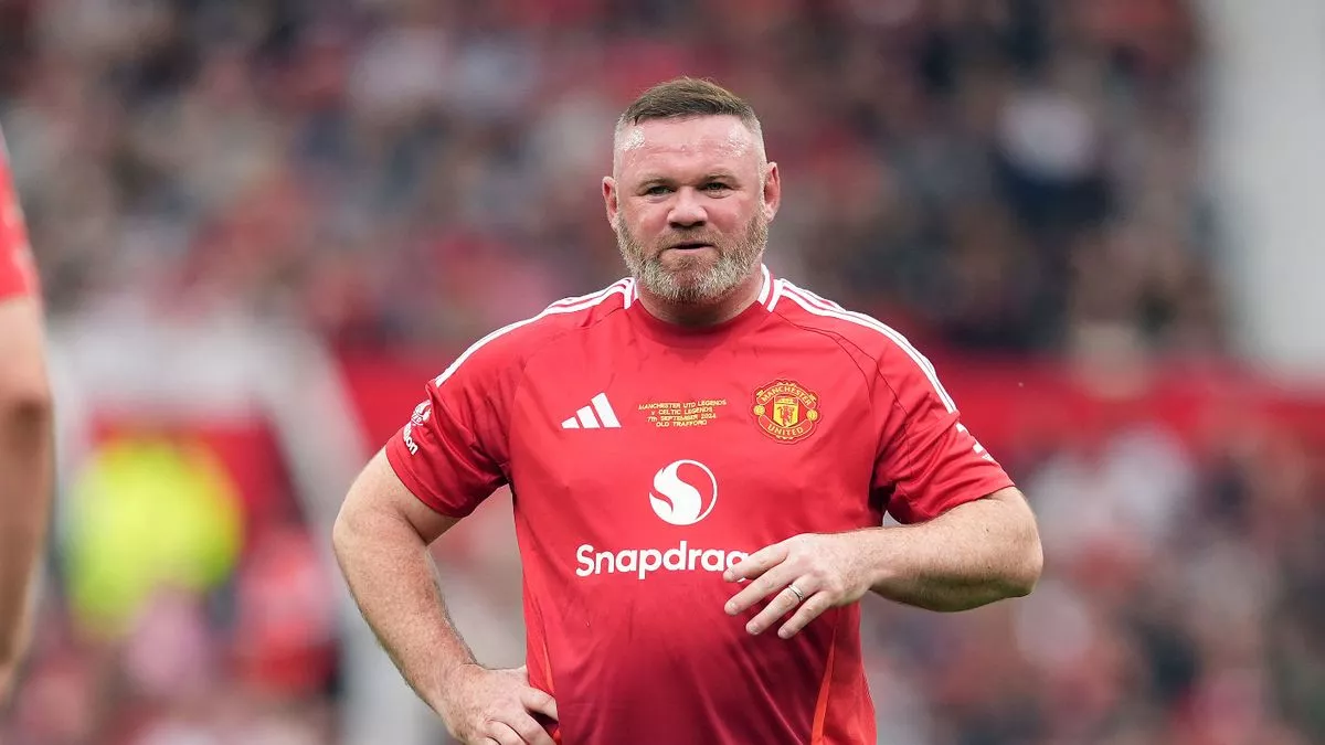 Wayne Rooney reportedly reacted to Cristiano Ronaldo calling him out in bombshell interview