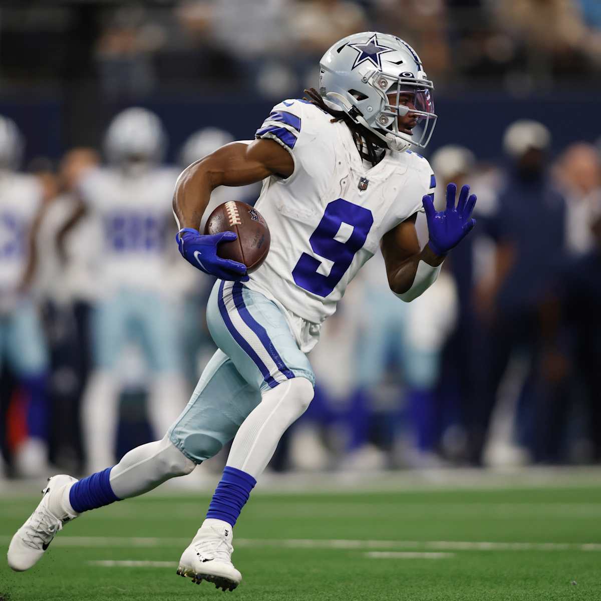 Kavontae Turpin returns a punt ninety 9 YARDS to the house as Cowboys extends lead over Commanders